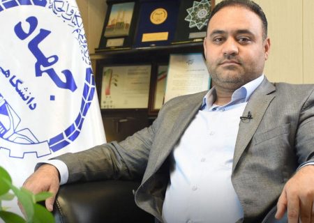 جهاد دانشگاهی استان قم در مسیر اشتغال پذیری فراگیران خود موفق عمل کرده‌است