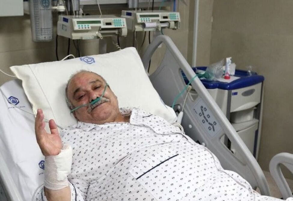 محمد کاسبی دوباره روانه بیمارستان شد/ عظیمی: لحظه به لحظه پیگیر روند درمان هستیم