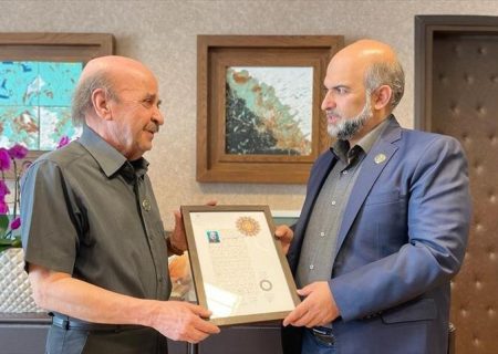 ابوالفضل رازانی نظام العلمائی گواهینامه درجه یک هنری گرفت