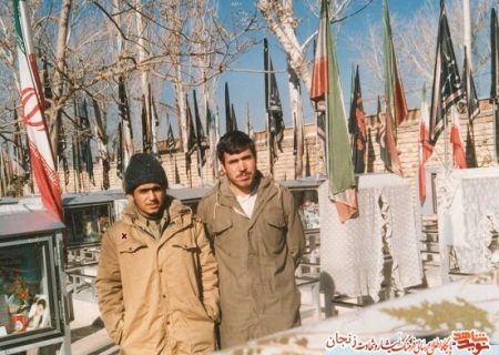 شهیدی که با مزار خود عکس گرفت