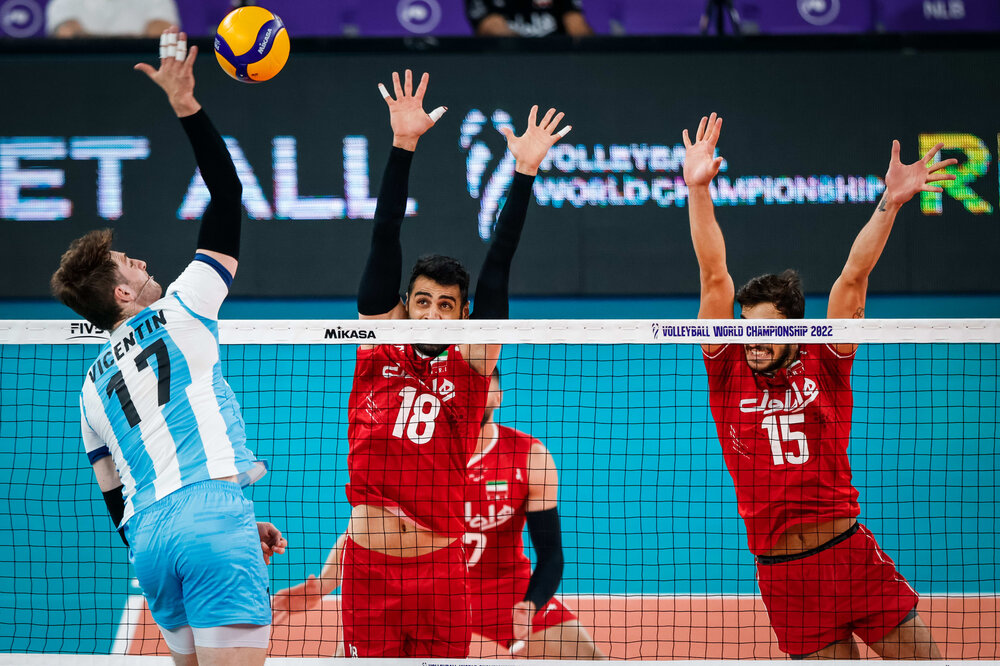 والیبال ایران ـ برزیل امشب زنده پخش می‌شود