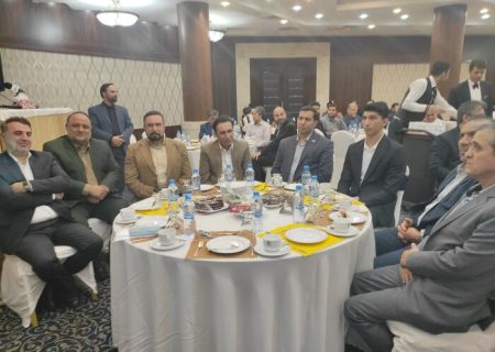 دورهمی روز خبرنگار در کرمانشاه؛ از استخدام آرین سلیمی درشهرداری تا کمک به مسکن خبرنگاران
