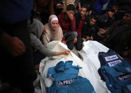 شهادت ۲ خبرنگار دیگر فلسطینی در بمباران خانه‌شان در
غزه