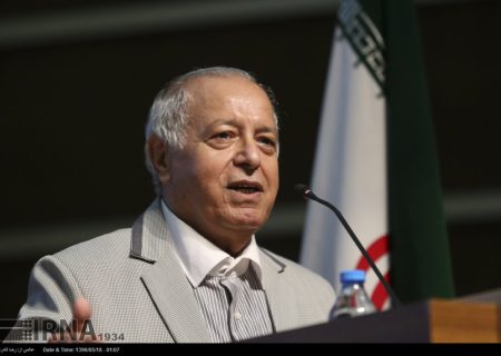 پیشکسوت مطبوعات فارس: قهرمانان ملی باید به عنوان الگو معرفی شوند