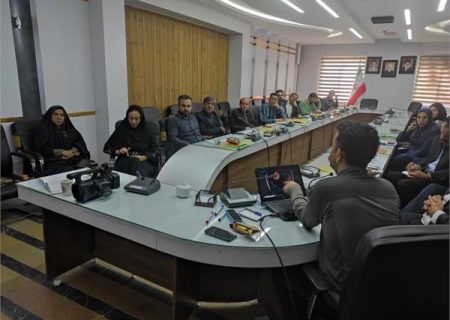ارتقای سطح دانش رابطین روابط عمومی شهرستان‌ها در کارگاهی تخصصی