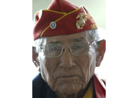 یکی از آخرین گویندگان کد ناواهو از جنگ جهانی دوم در ۱۰۷ سال گذشته درگذشت