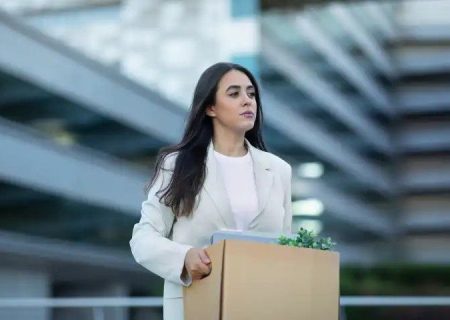  آمازون مدیر میانی را حذف می‌کند: دلایلی که نباید ازاین تصمیم حمایت کنید