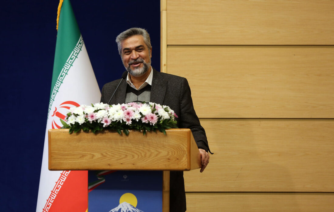 مراکز روابط عمومی دستگاه‌های اجرایی باید برای تحقق دو شعار«وفاق ملی» و «صدای بی‌صدایان» تلاش کنند