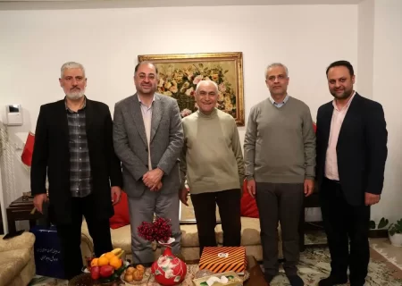 مدیرکل روابط‌عمومی رسانه ملی مهمان دوبلور پیشکسوت شد