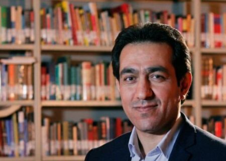 نقدی بر روابط‌عمومی در دولت پزشکیان؛ روابط‌عمومی، رسانه نیست