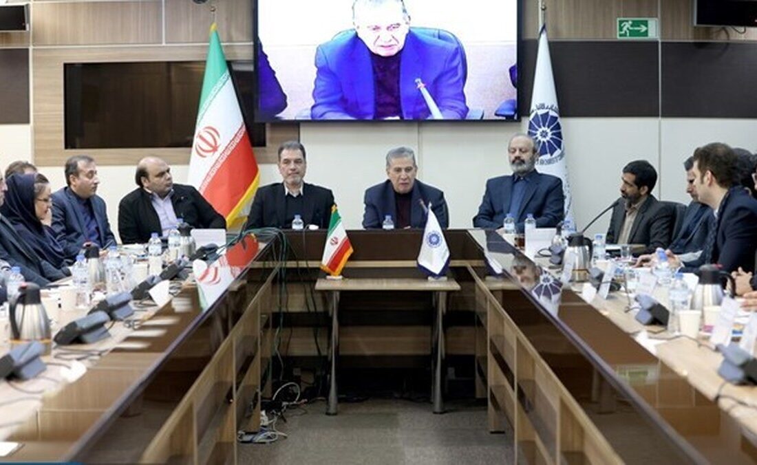 گزارش برگزاری گردهمایی مدیران روابط عمومی اتاق‌های استانی