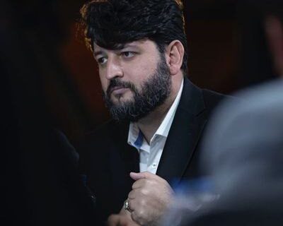 «برعلیه مرجعیت رسانه‌ ای»؛ نوشتاری از محمد آقاسی