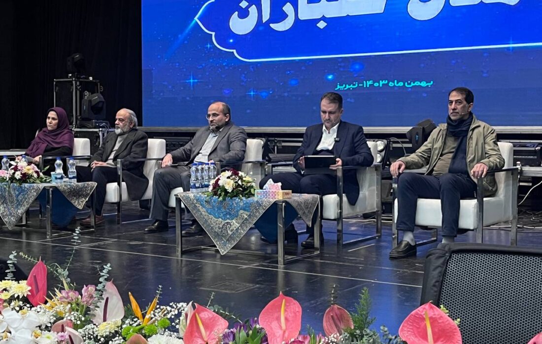 در جشنواره ملی اتفاق مطرح شد؛ شفیعیان: رسانه‌ها باید مرجعیت خبری را بازگردانند/نادعلی‌زاده: رسانه‌ها باید امیدآفرین وعدالت‌خواه باشند/ دنیامالی: دولت وفاق ملی، ترجمان جدیدی در مباحث اجتماعی خواهد داشت/ رحیمی: اقوام ایرانی متحد و یکپارچه ایران زیبا را می‌سازند