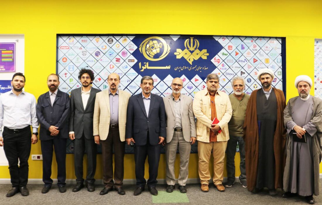 بازدید جمعی از مسئولین سابق و فعلی نهادهای متولی تنظیمگری
فضای مجازی از نمایشگاه دائمی ساترا