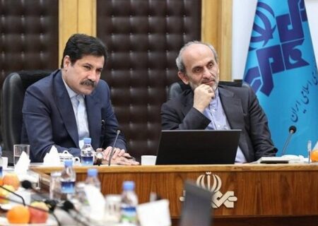 تفاهم‌نامه میان رئیس رسانه ملی با معاون رئیس‌جمهور