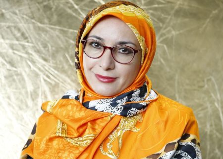 تقدیر از دکتر مریم سلیمی در سومین اجلاس ملی روابط عمومی ایران: بیش از دو دهه فعالیت و تلاش در ارتباطات و روابط عمومی