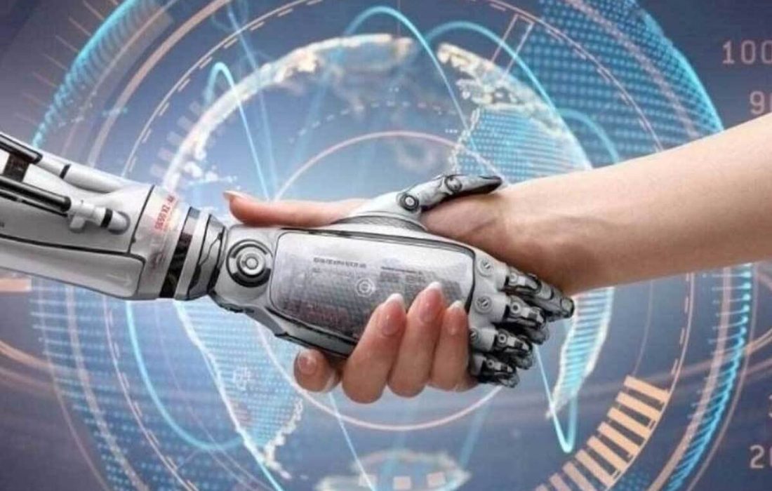 خطرات و چالش‌های جایگزینی نیروی انسانی با هوش مصنوعی در کسب‌وکارها