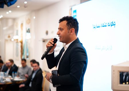 معین کلوشانی: ۸۰ درصد تصمیم‌گیرندگان، اعتماد را معیار اصلی انتخاب می‌دانند