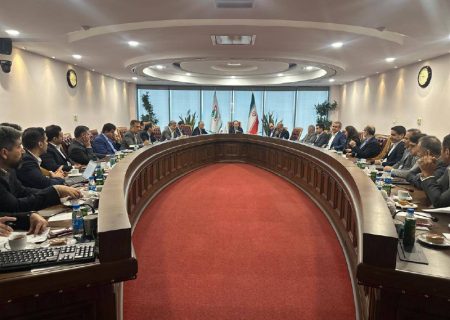 نشست شرکت‌های گروه مالی با حضور مسئولان سازمان بورس برگزار شد